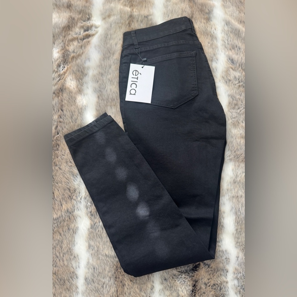 NWT Etica Classic Black Jeans Size 3. Skinny Jean